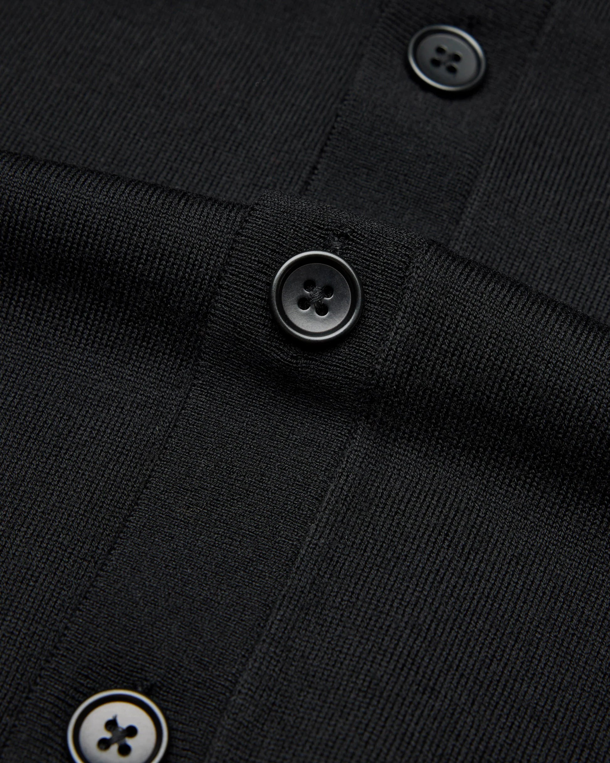 Reigning Champ Lightweight Merino Harry Cardigan in Black