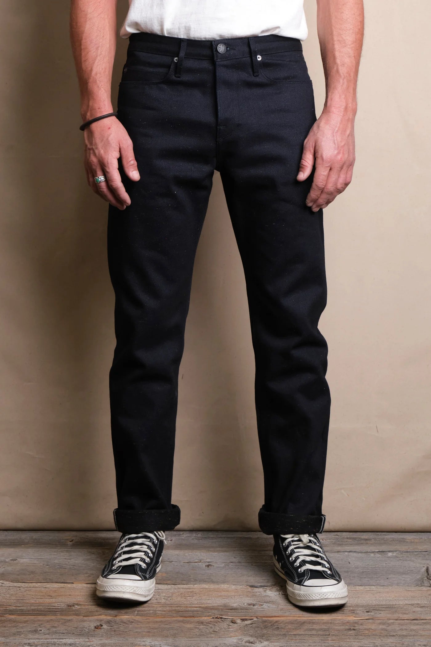 Freenote Cloth Portola Classic Taper in 14 Ounce Raw Fleck