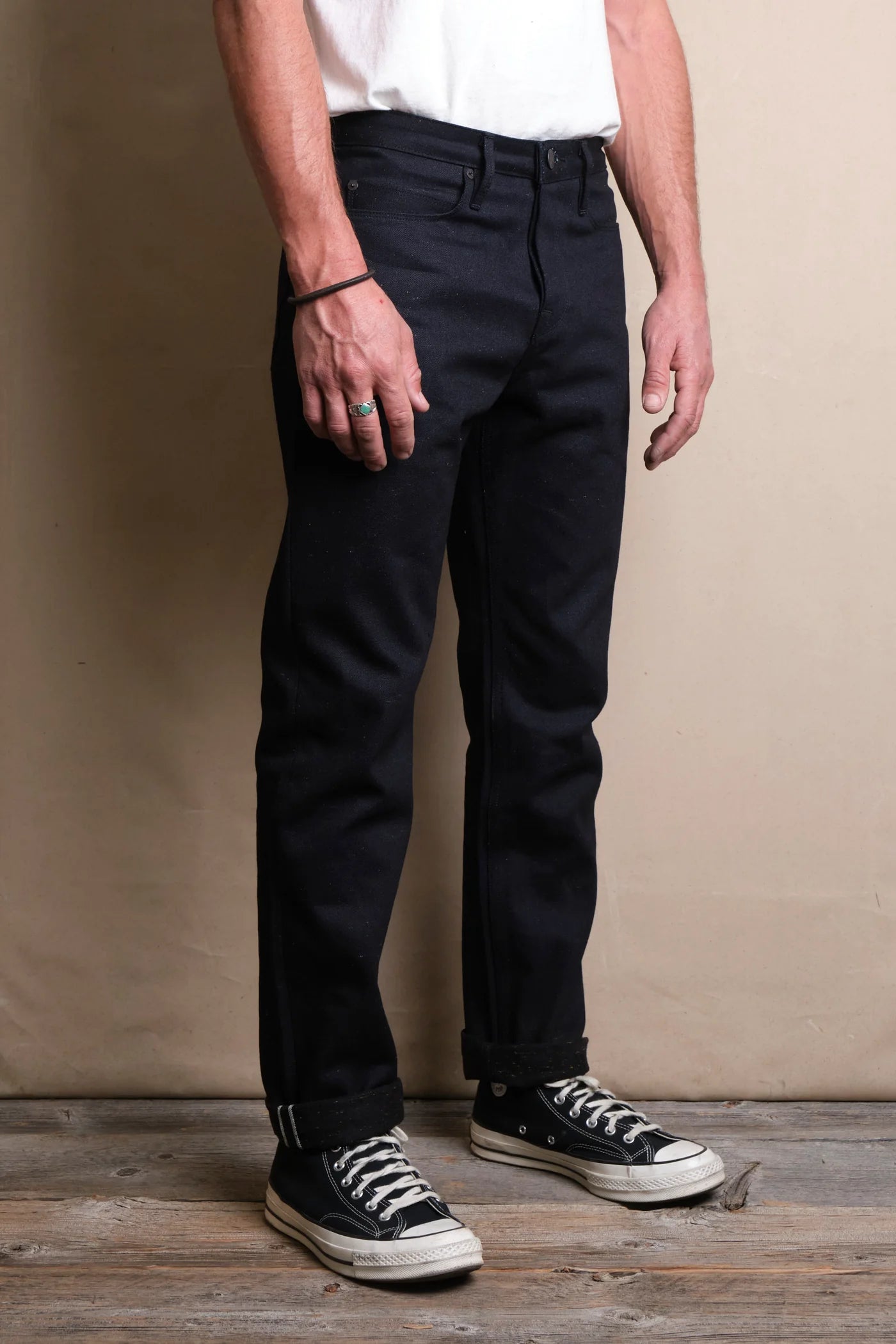 Freenote Cloth Portola Classic Taper in 14 Ounce Raw Fleck