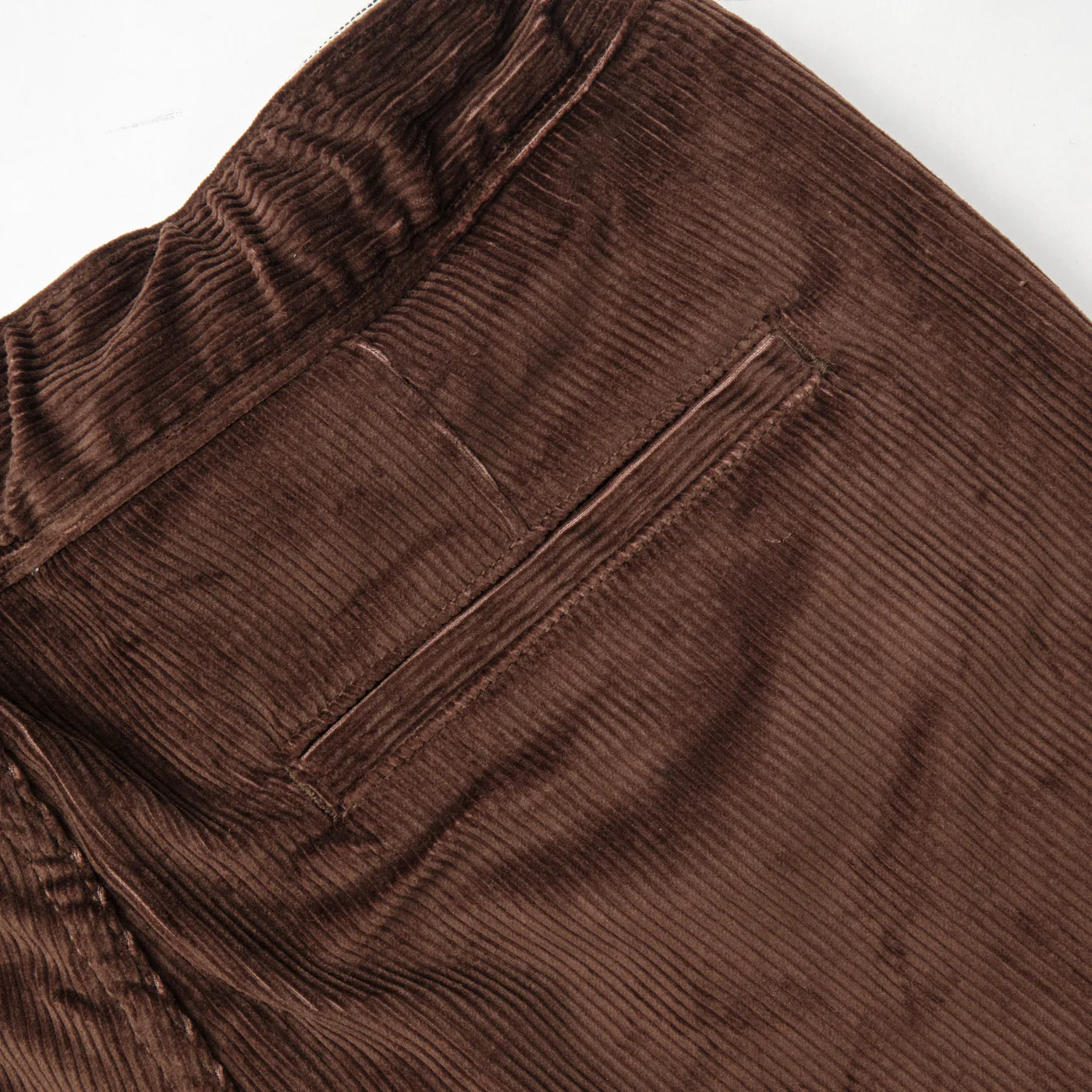 Freenote Cloth Deck Short in Brown Corduroy