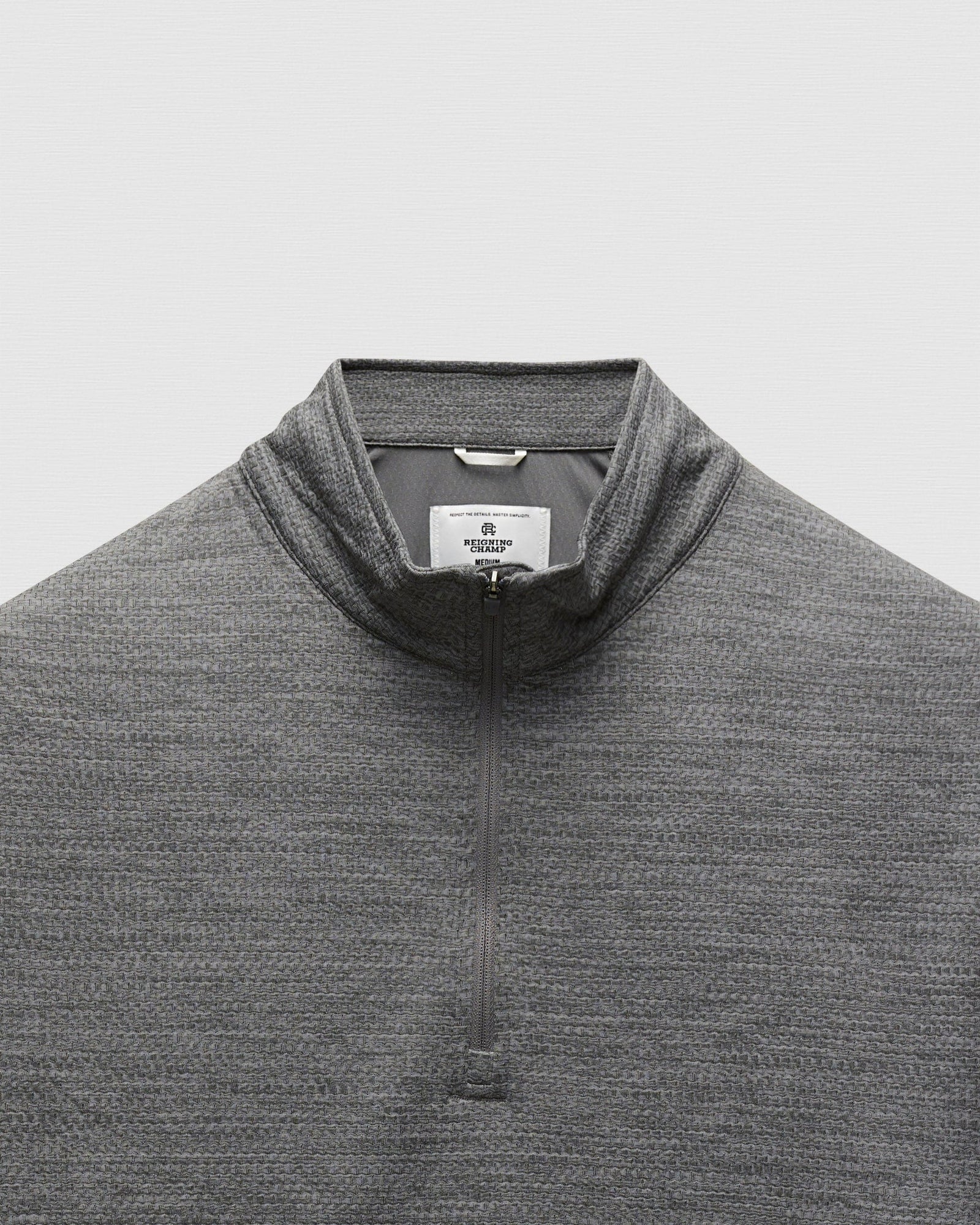 Reigning Champ Solotex Mesh Tiebreak Quarter Zip in Heather Carbon