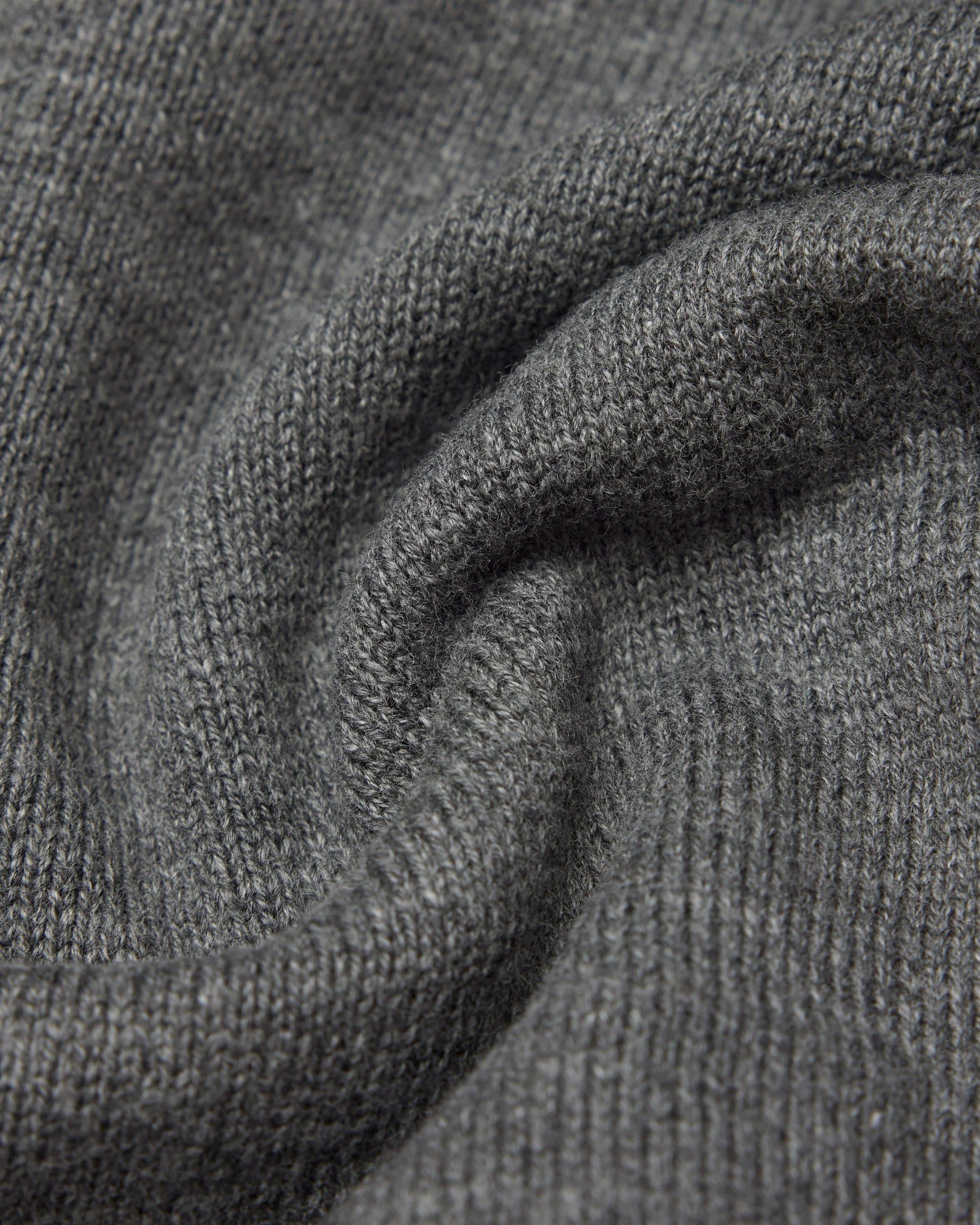 Reigning Champ Riviera T-Shirt in Heather Carbon