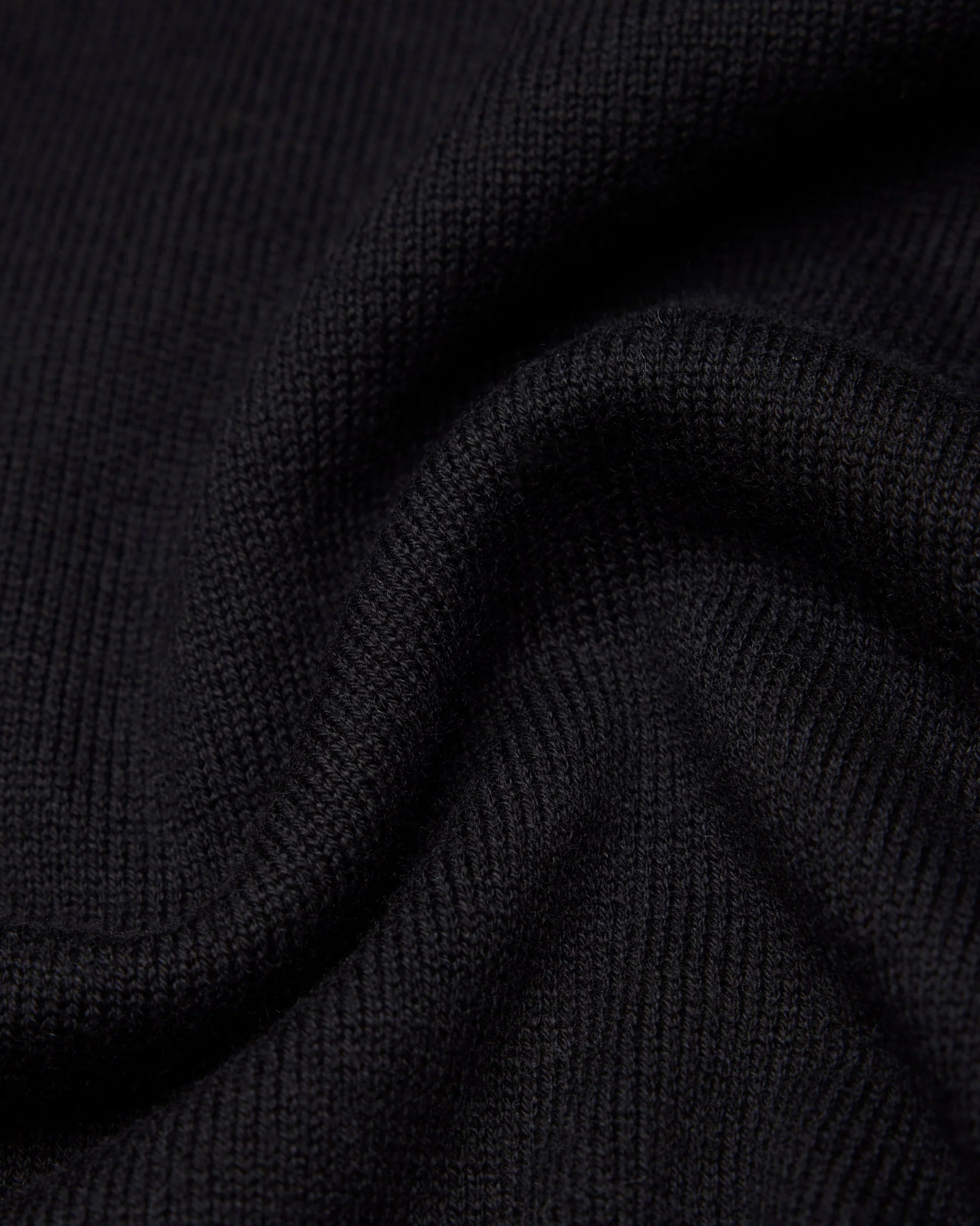 Reigning Champ Riviera Crewneck in Black