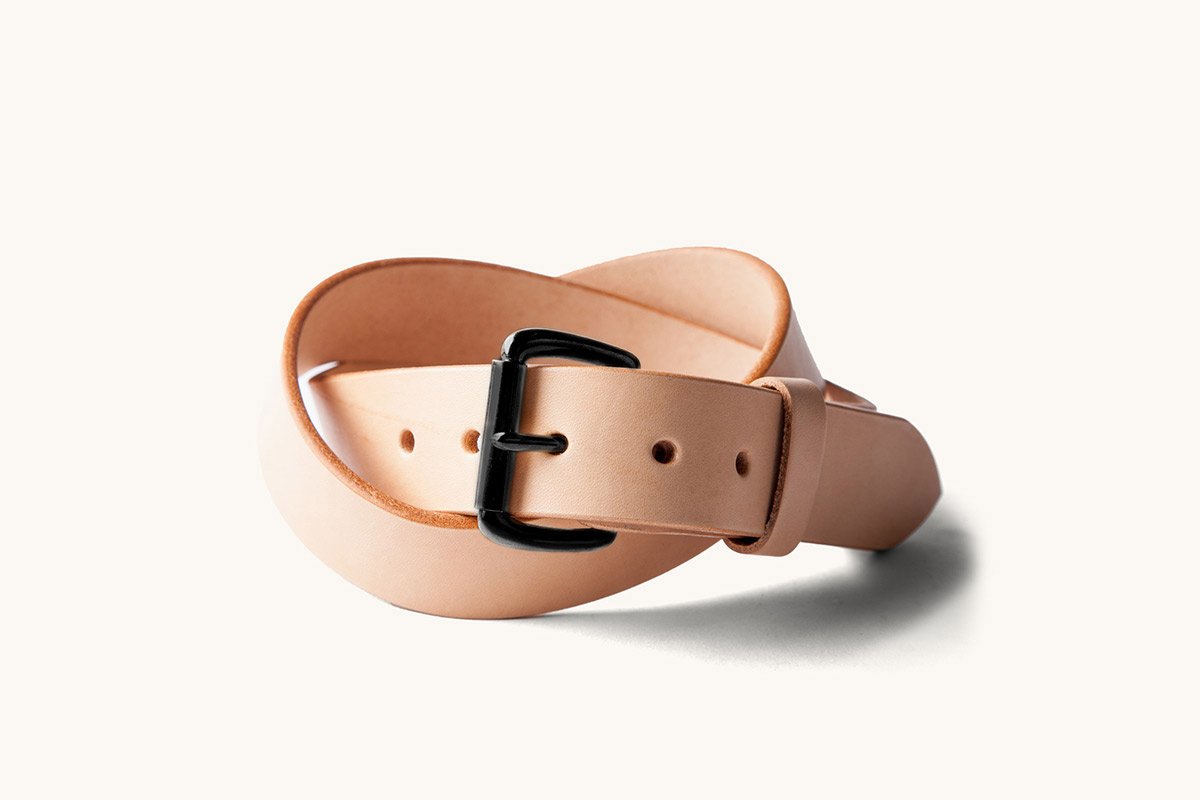 Tanner Goods Standard Belt In Natural Leather With Black Hardware