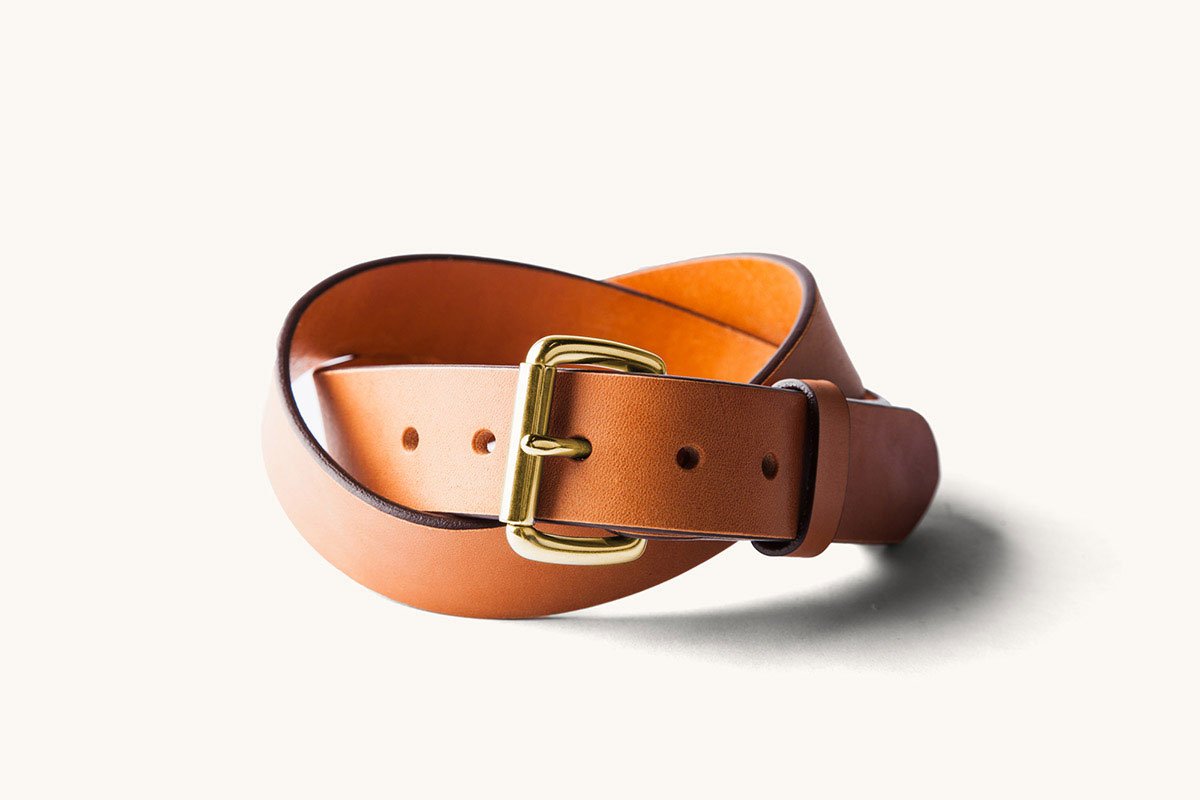 Tanner Goods Standard Belt In Saddle Tan with Black Hardware