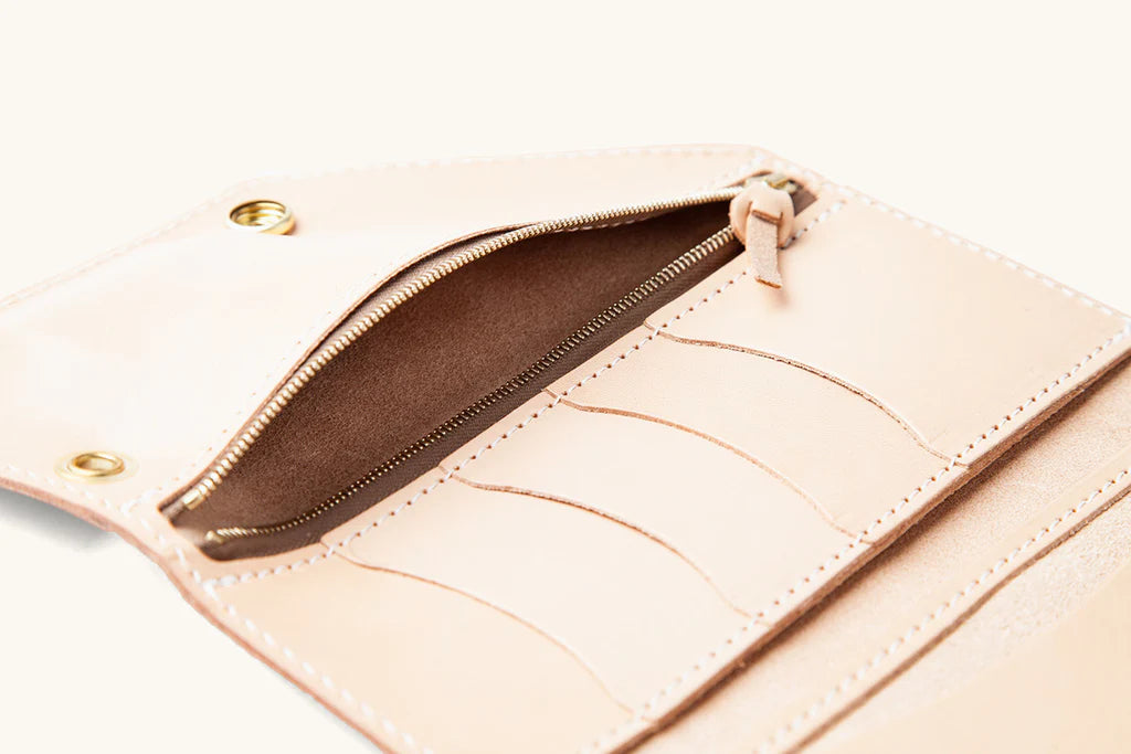 Tanner Goods Workman Wallet in Natural